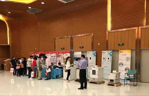 儀器展示